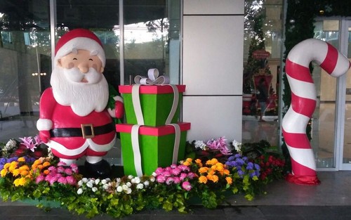 pembuatan Dekorasi Natal